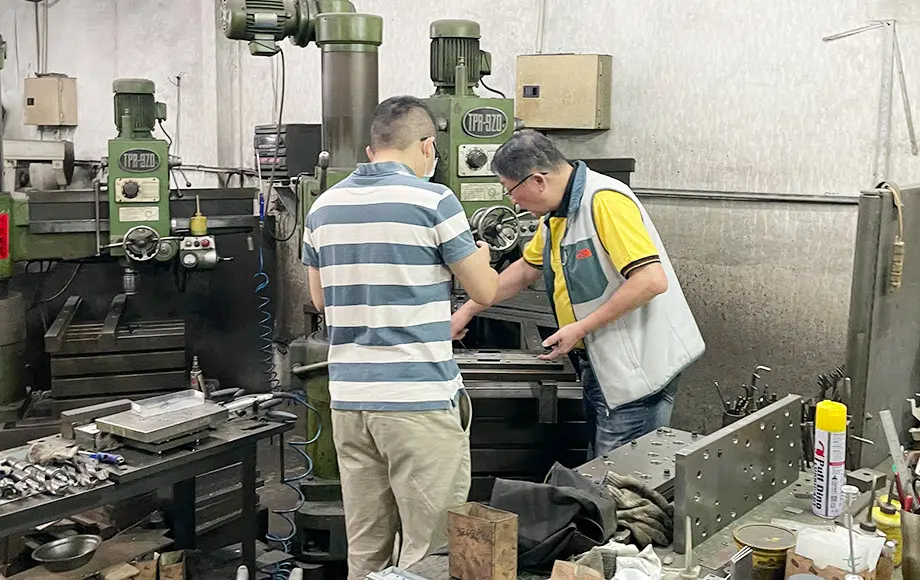 Tool & Die Tool & Die